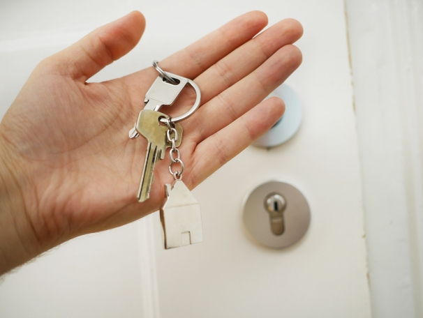 https://AnnGolden.StopRentingStartOwning.com